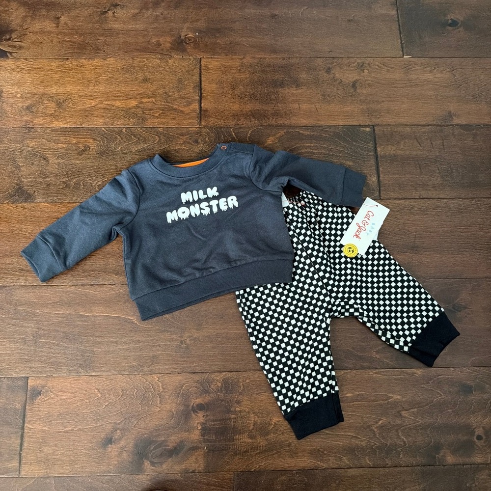 Cat & Jack Boys 6-9 M Halloween Milk Monster Shirt Checkered Jogger Pants Grey
